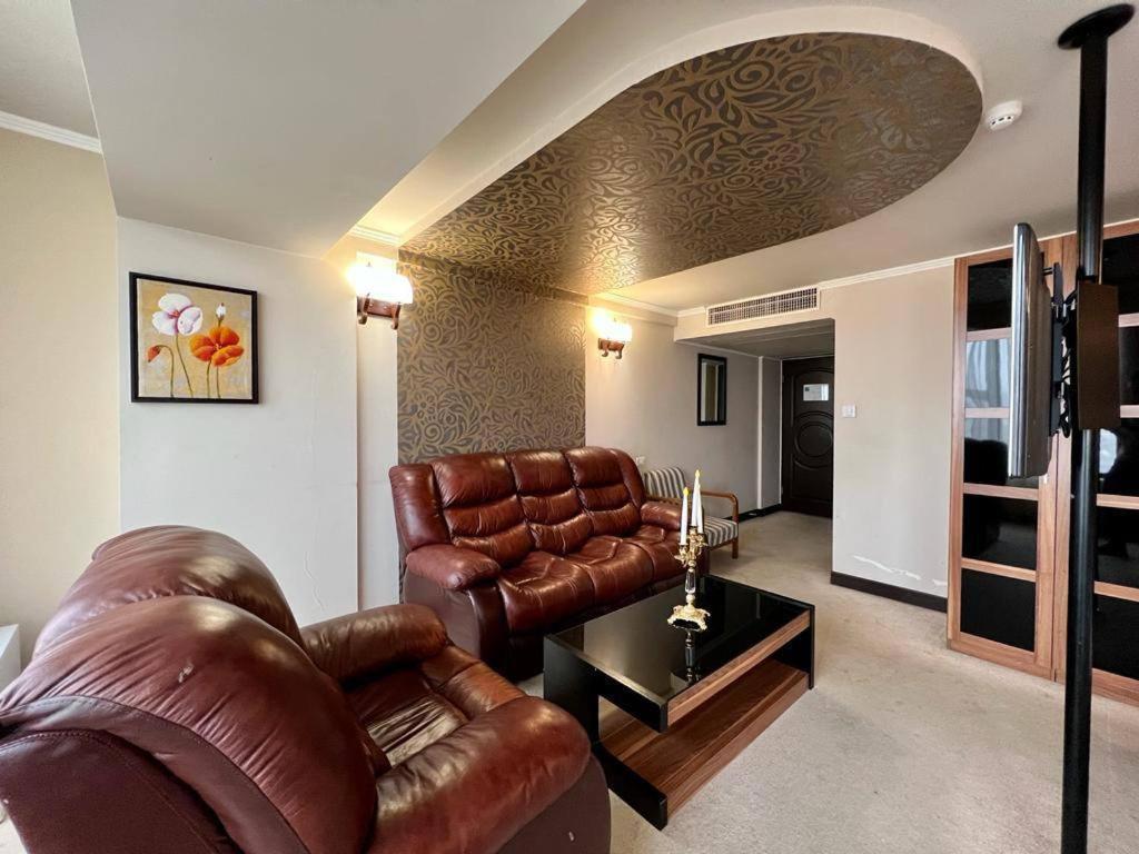 Elegant Hostel Єреван Екстер'єр фото